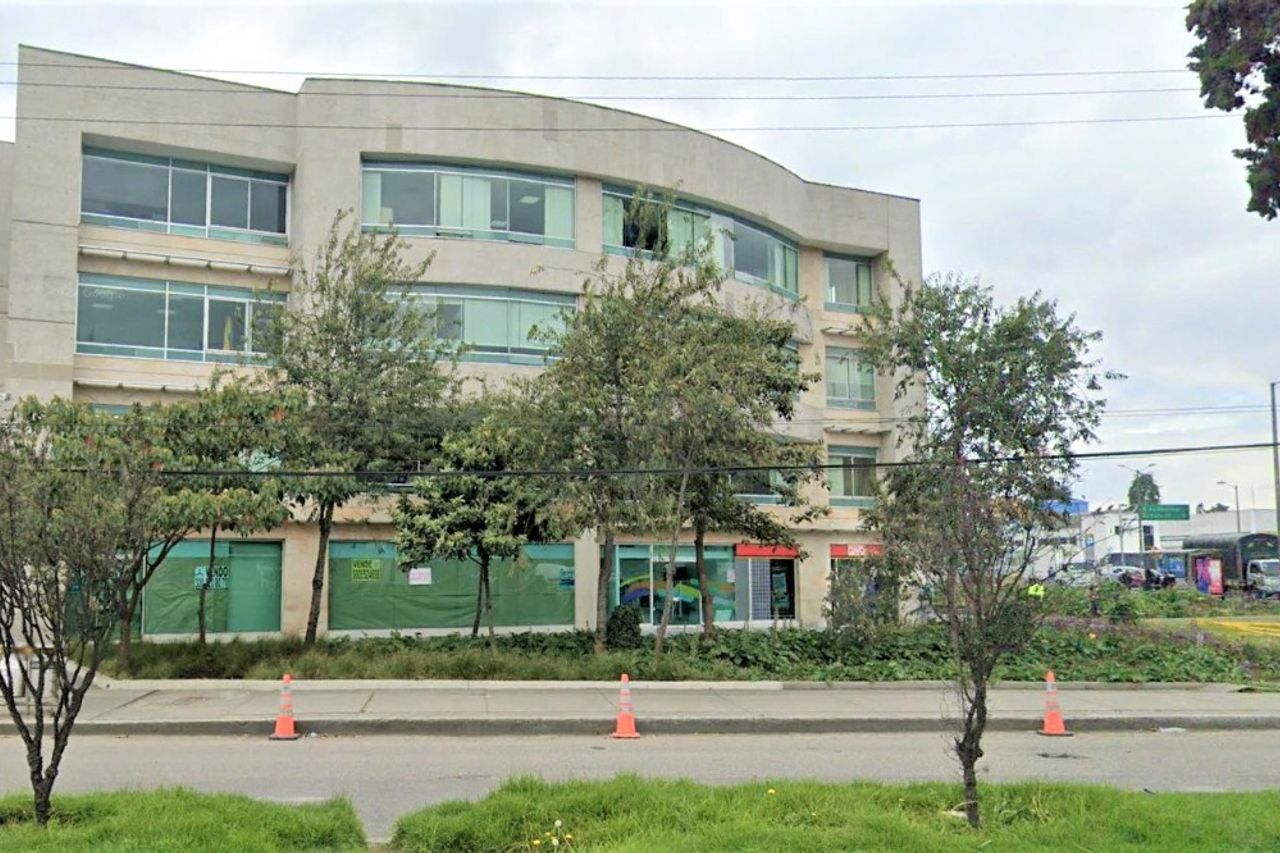 Centro Internacional Soluzona · Local 103A, foto 1 de 10