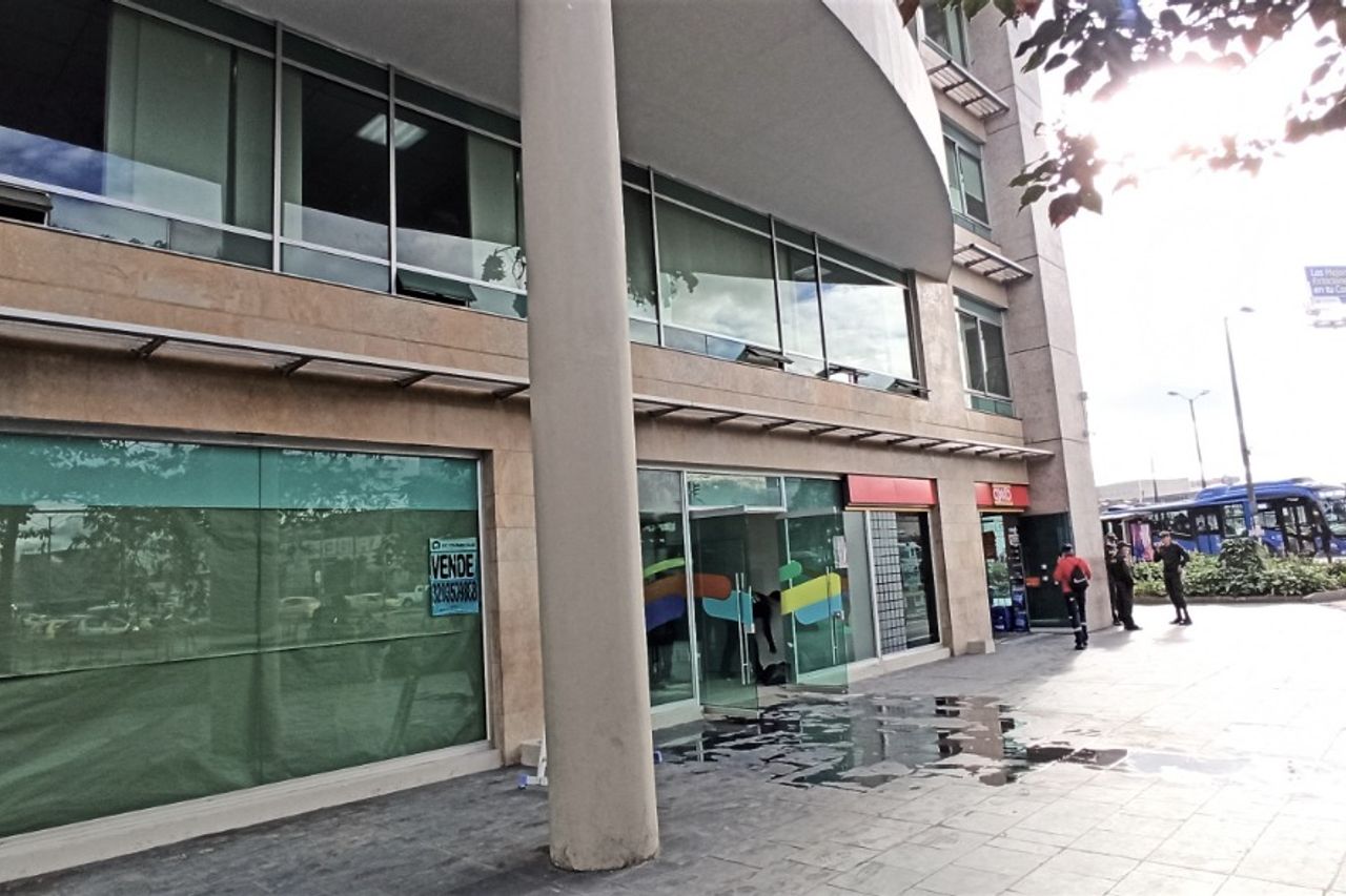 Centro Internacional Soluzona · Local 103A, foto 2 de 10